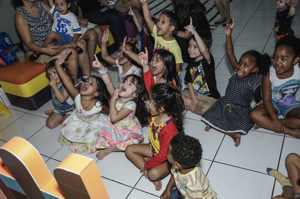 fotografia infantil, filmagem de festa infantil, foto e filmagem infantil, foto e vídeo de festa infantil, fotógrafo de festa infantil, fotógrafo de aniversário infantil, fotógrafo profissional infantil, fotógrafo