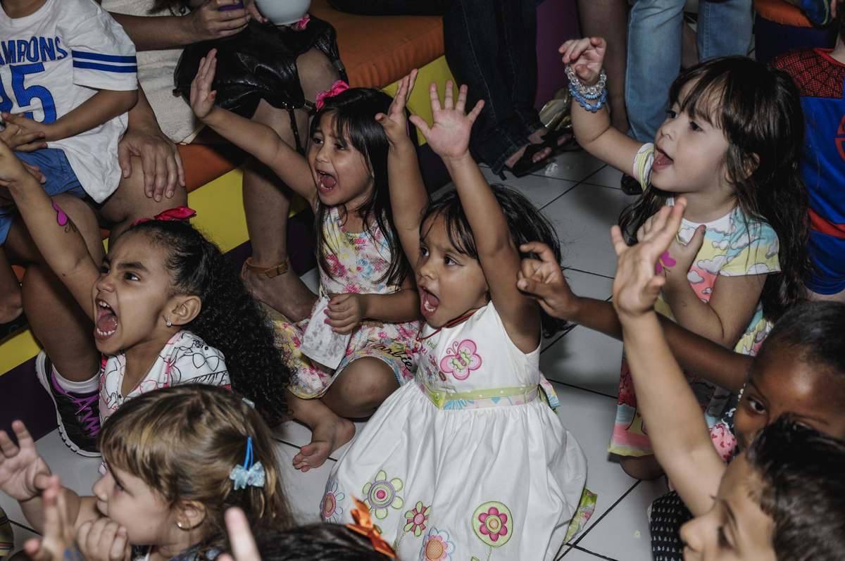 fotografia infantil, filmagem de festa infantil, foto e filmagem infantil, foto e vídeo de festa infantil, fotógrafo de festa infantil, fotógrafo de aniversário infantil, fotógrafo profissional infantil, fotógrafo