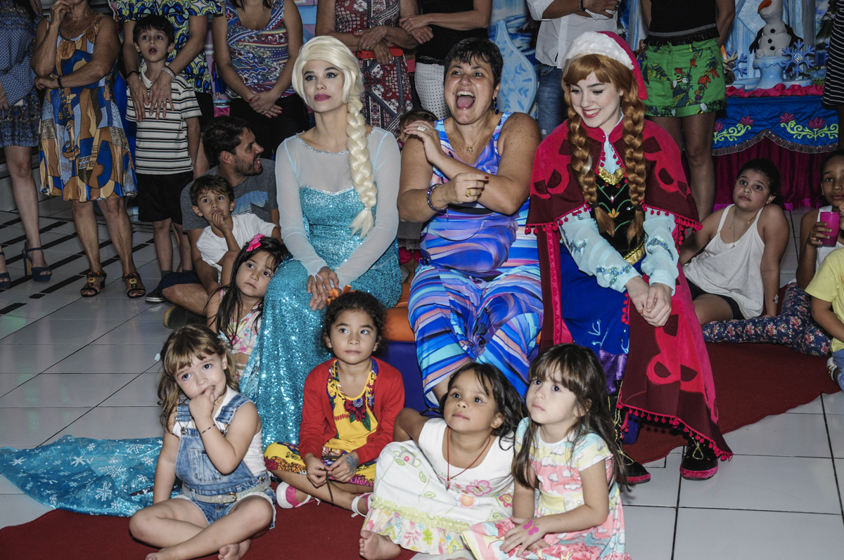 fotografia infantil, filmagem de festa infantil, foto e filmagem infantil, foto e vídeo de festa infantil, fotógrafo de festa infantil, fotógrafo de aniversário infantil, fotógrafo profissional infantil, fotógrafo