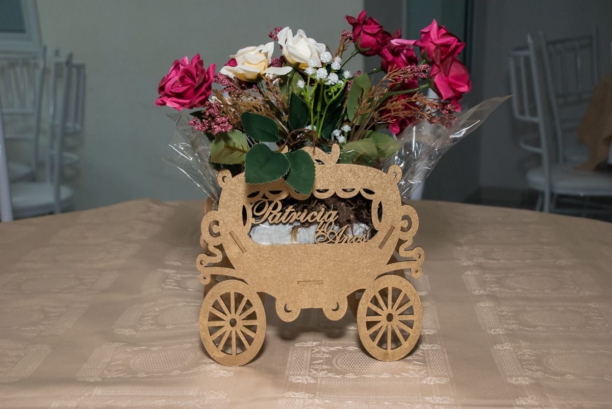 decoração da festa no Salão de festas, Imirim São Paulo, aniversário de Patricia 40 anos, tema da festa Princesas