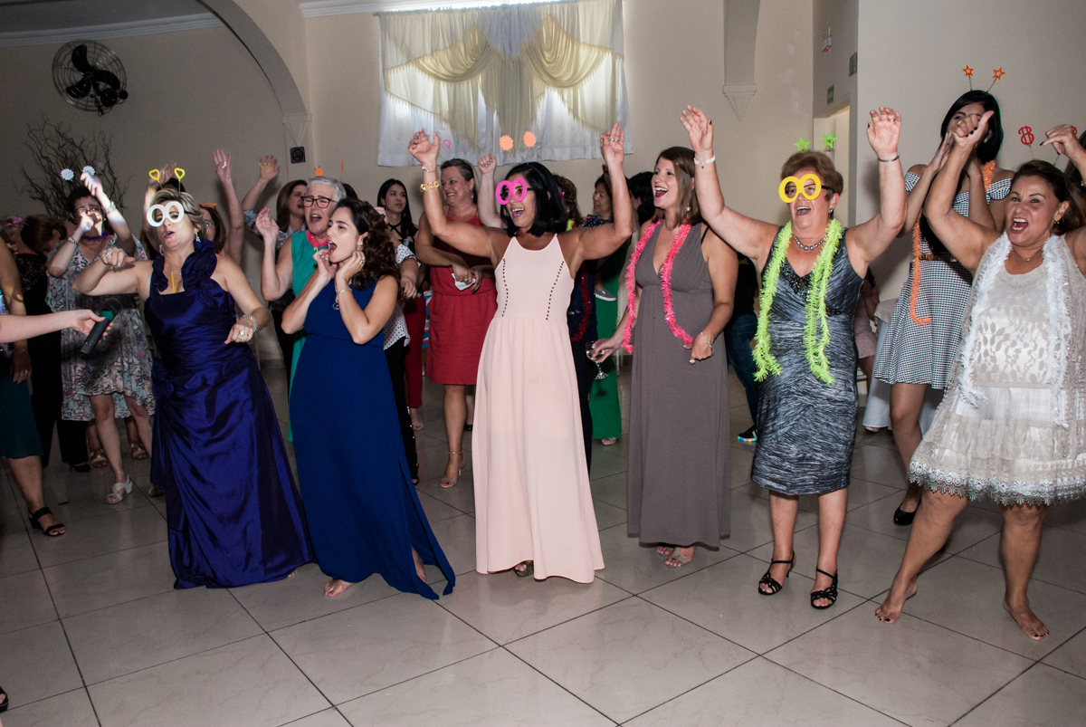 balada animada na Bodas de Ouro Maria Luiza e José Rodrigues, igreja Santa Ângela e São Serapio, Ipiranga