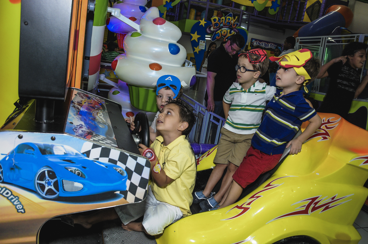 fotografia infantil, filmagem de festa infantil, foto e filmagem infantil, foto e vídeo de festa infantil, fotógrafo de festa infantil, fotógrafo de aniversário infantil, fotógrafo profissional infantil, fotógrafo