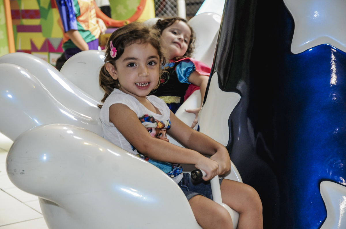 fotografia infantil, filmagem de festa infantil, foto e filmagem infantil, foto e vídeo de festa infantil, fotógrafo de festa infantil, fotógrafo de aniversário infantil, fotógrafo profissional infantil, fotógrafo