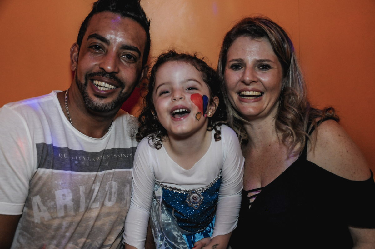 fotografia infantil, filmagem de festa infantil, foto e filmagem infantil, foto e vídeo de festa infantil, fotógrafo de festa infantil, fotógrafo de aniversário infantil, fotógrafo profissional infantil, fotógrafo