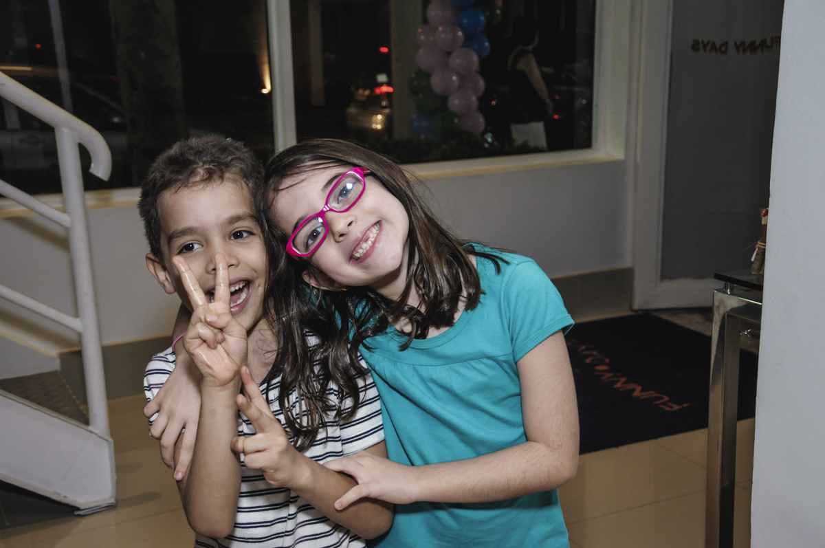 fotografia infantil, filmagem de festa infantil, foto e filmagem infantil, foto e vídeo de festa infantil, fotógrafo de festa infantil, fotógrafo de aniversário infantil, fotógrafo profissional infantil, fotógrafo