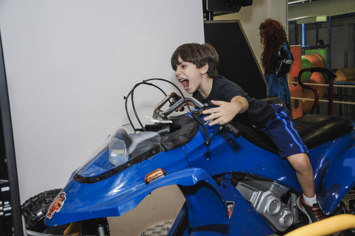 fotografia infantil, filmagem de festa infantil, foto e filmagem infantil, foto e vídeo de festa infantil, fotógrafo de festa infantil, fotógrafo de aniversário infantil, fotógrafo profissional infantil, fotógrafo