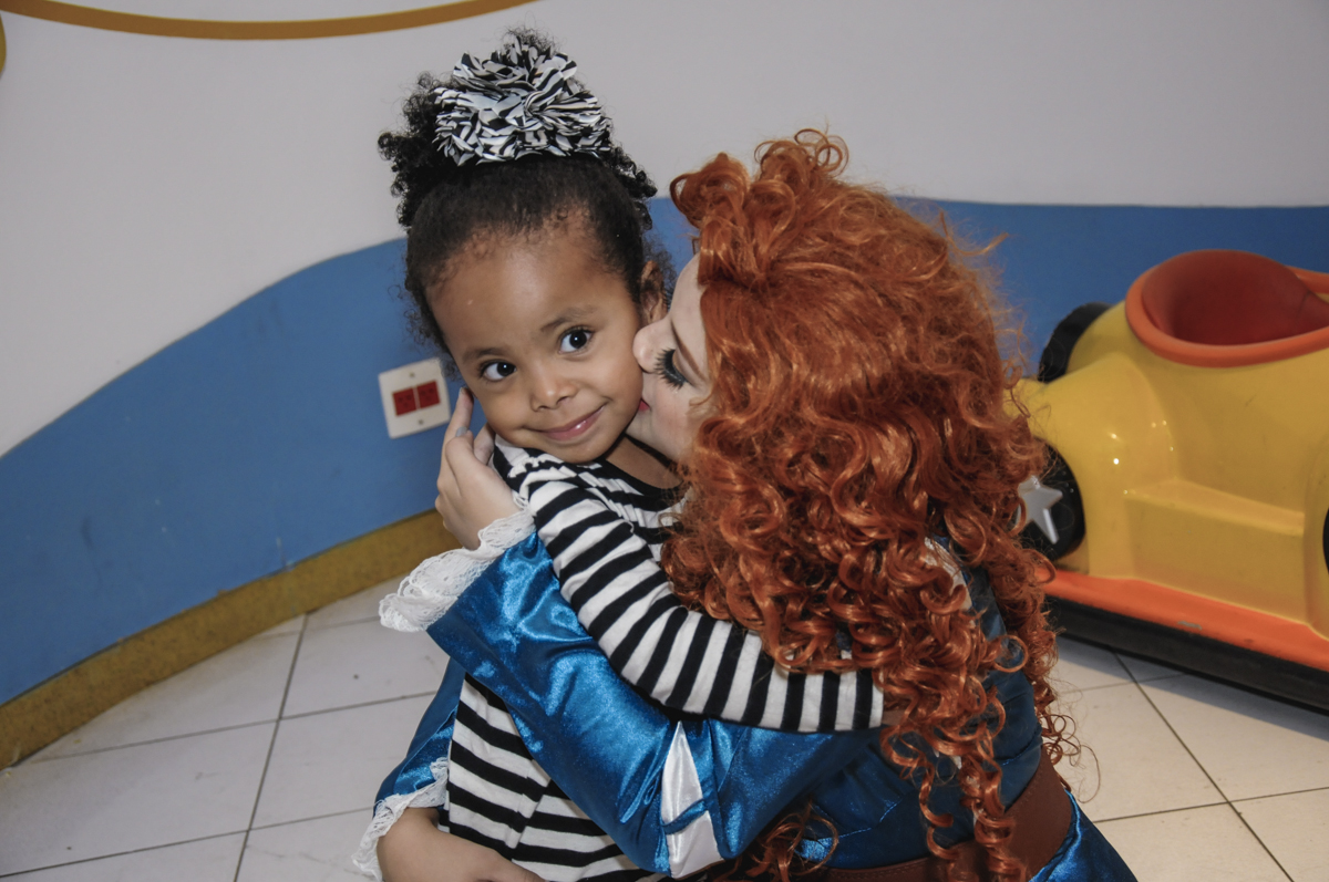 fotografia infantil, filmagem de festa infantil, foto e filmagem infantil, foto e vídeo de festa infantil, fotógrafo de festa infantil, fotógrafo de aniversário infantil, fotógrafo profissional infantil, fotógrafo