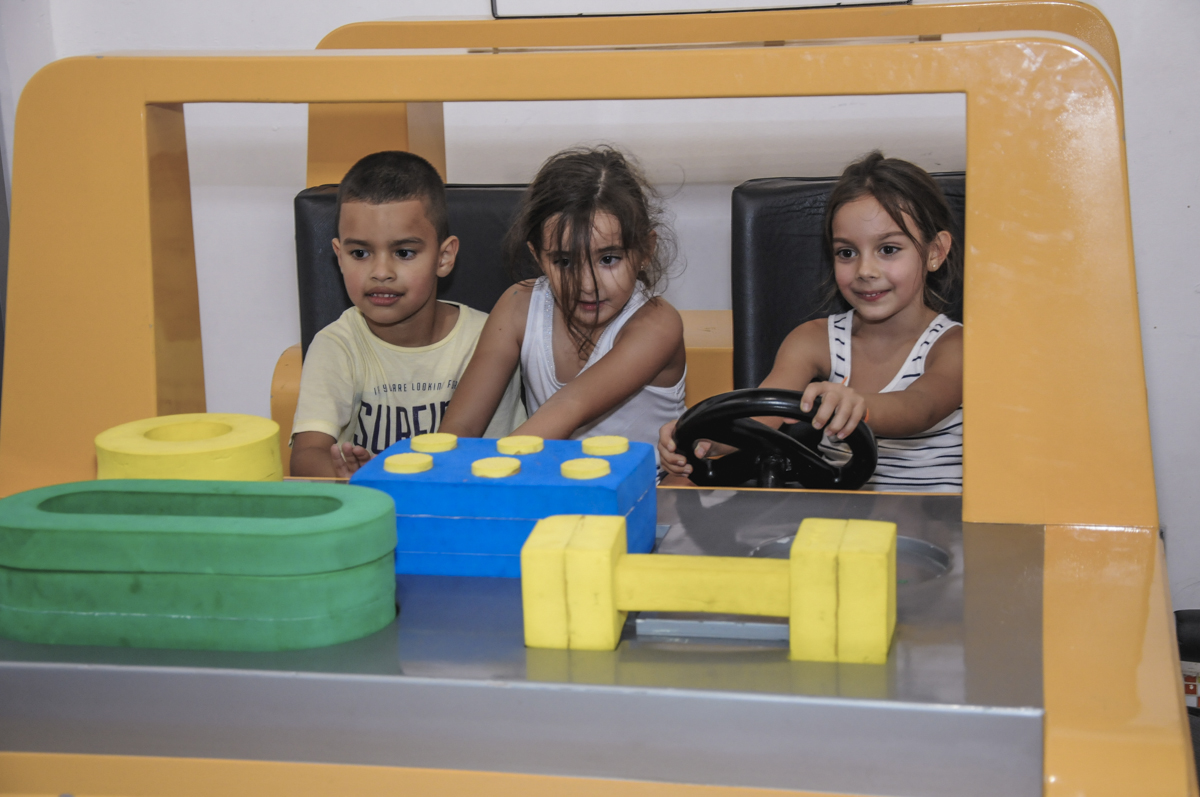 fotografia infantil, filmagem de festa infantil, foto e filmagem infantil, foto e vídeo de festa infantil, fotógrafo de festa infantil, fotógrafo de aniversário infantil, fotógrafo profissional infantil, fotógrafo