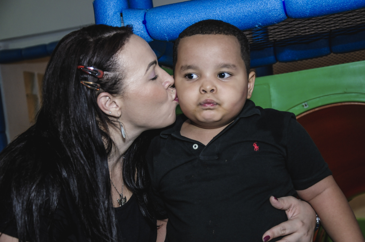 fotografia infantil, filmagem de festa infantil, foto e filmagem infantil, foto e vídeo de festa infantil, fotógrafo de festa infantil, fotógrafo de aniversário infantil, fotógrafo profissional infantil, fotógrafo