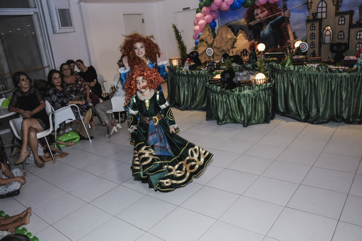 fotografia infantil, filmagem de festa infantil, foto e filmagem infantil, foto e vídeo de festa infantil, fotógrafo de festa infantil, fotógrafo de aniversário infantil, fotógrafo profissional infantil, fotógrafo