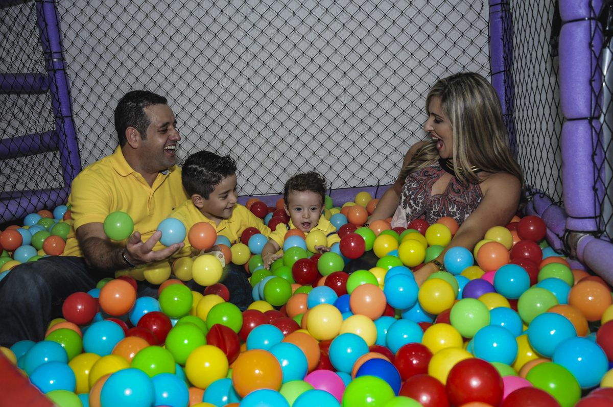 fotografia infantil, filmagem de festa infantil, foto e filmagem infantil, foto e vídeo de festa infantil, fotógrafo de festa infantil, fotógrafo de aniversário infantil, fotógrafo profissional infantil, fotógrafo