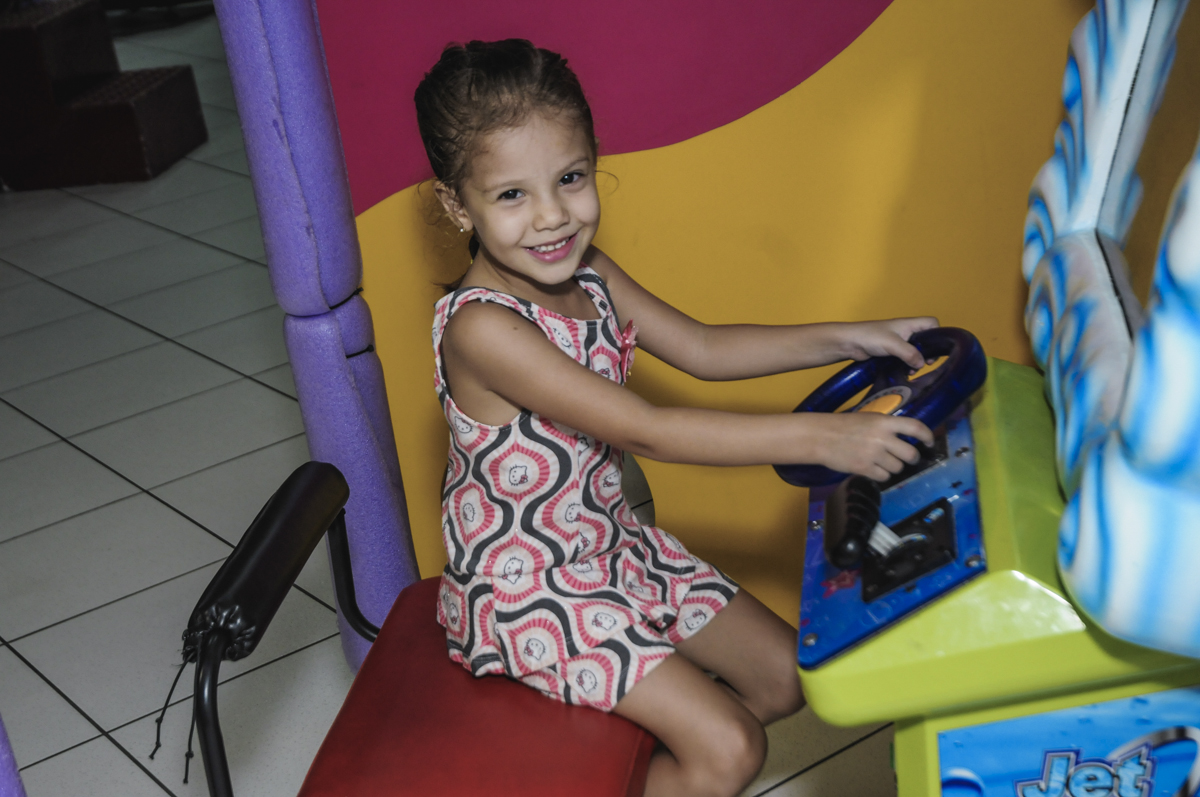 fotografia infantil, filmagem de festa infantil, foto e filmagem infantil, foto e vídeo de festa infantil, fotógrafo de festa infantil, fotógrafo de aniversário infantil, fotógrafo profissional infantil, fotógrafo