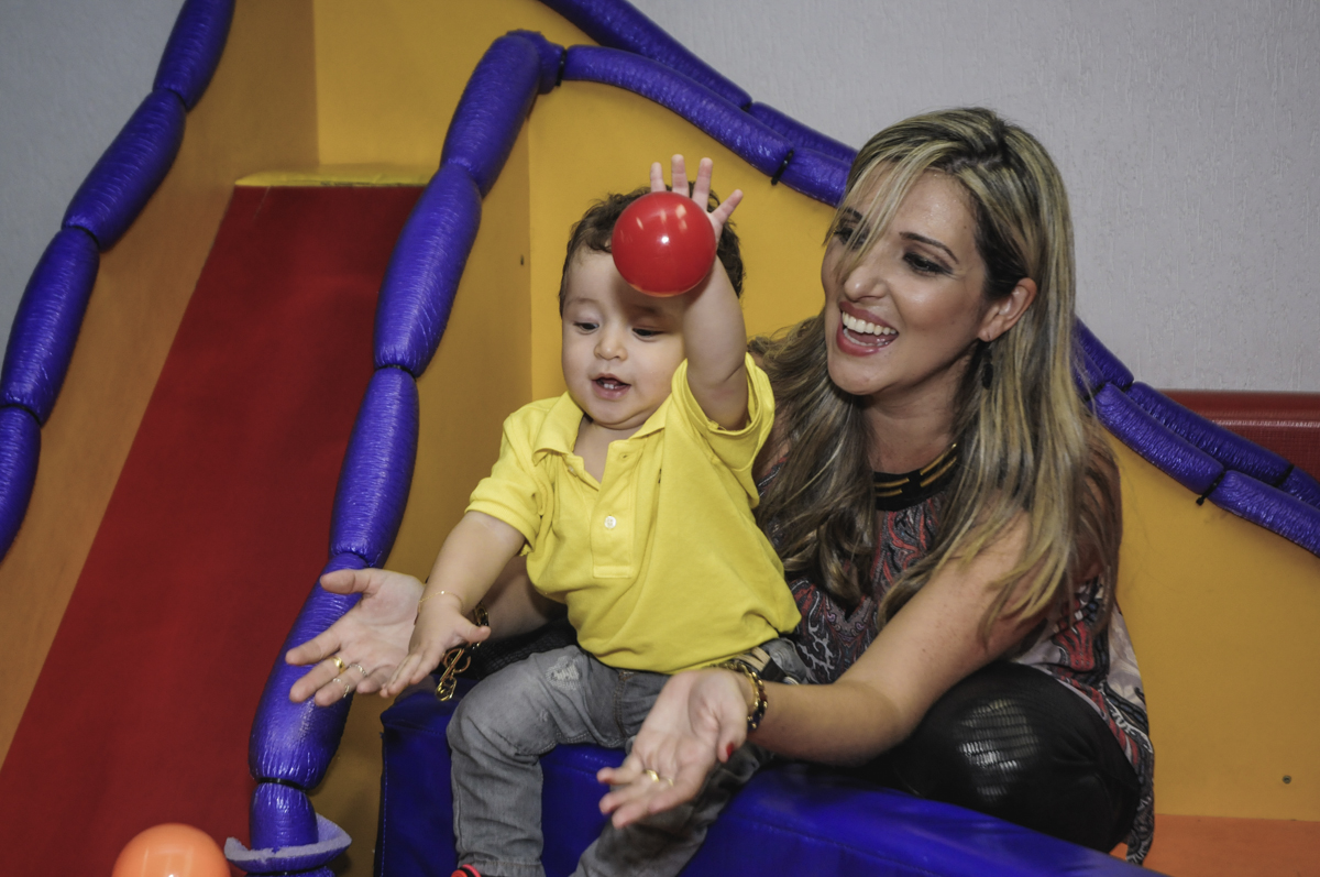 fotografia infantil, filmagem de festa infantil, foto e filmagem infantil, foto e vídeo de festa infantil, fotógrafo de festa infantil, fotógrafo de aniversário infantil, fotógrafo profissional infantil, fotógrafo