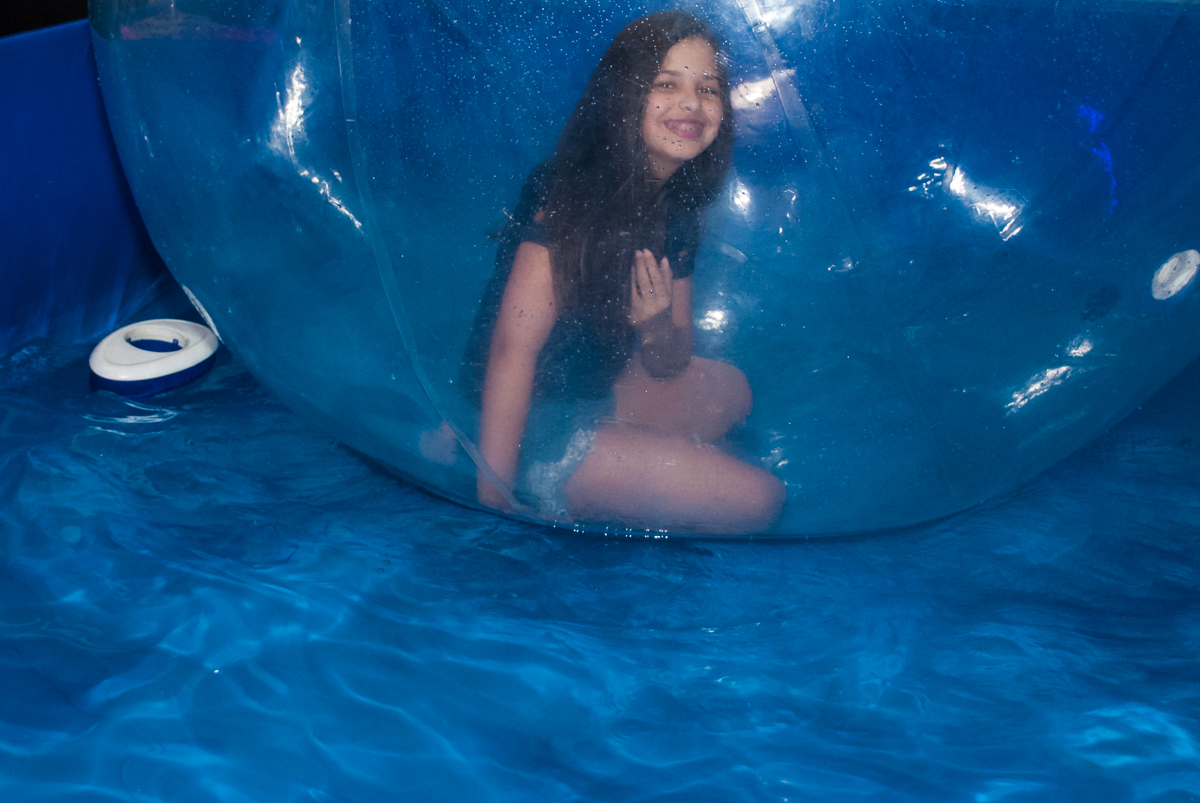 dversão no aqua play no Buffet Fábrica da Alegria, Osasco, São Paulo, aniversário de Matheus 9 anos tema da festa Super Heróis