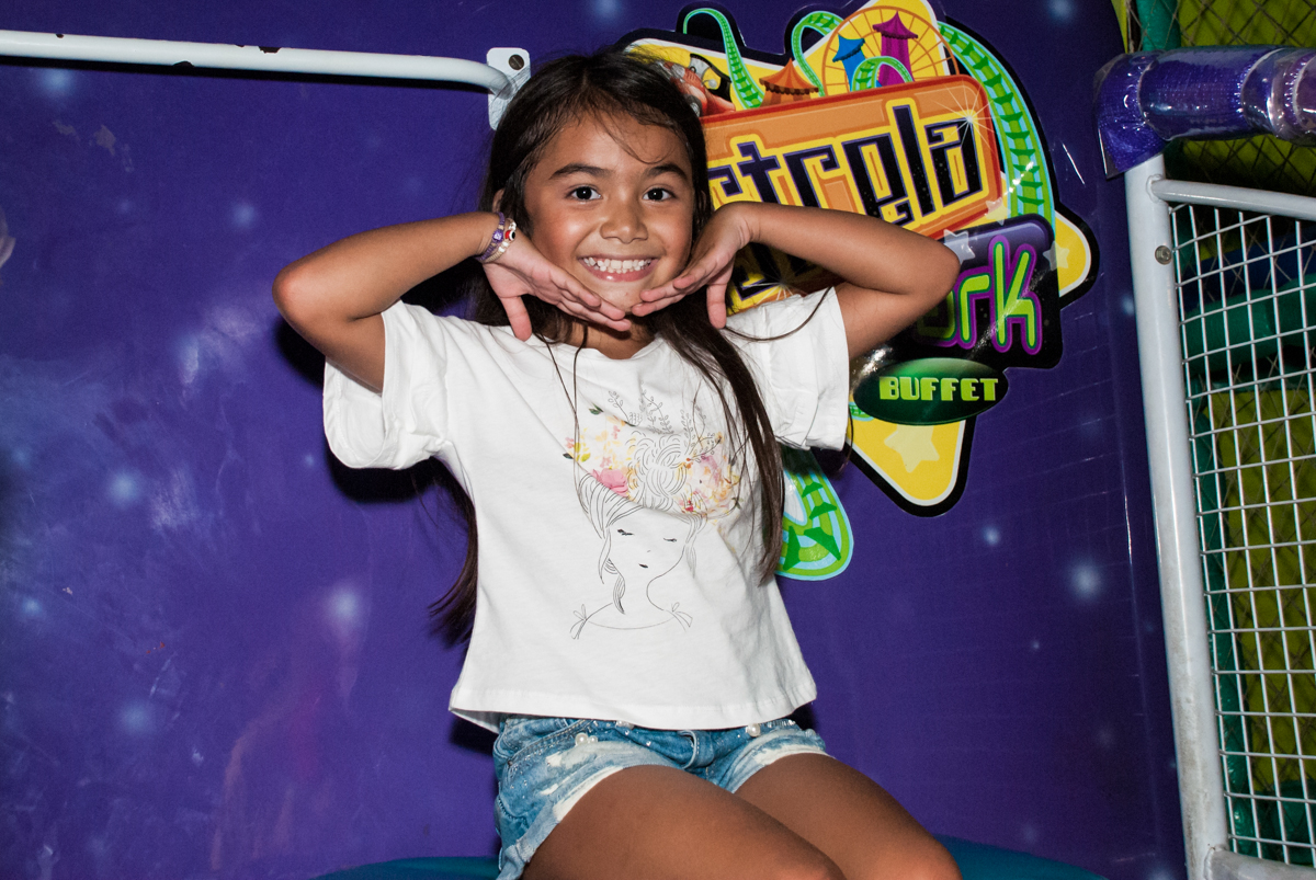 pose para cair do tombo legal no Buffet infantil estrela park, são paulo, aniversario de arthur 4 anos tema da festa peter pan