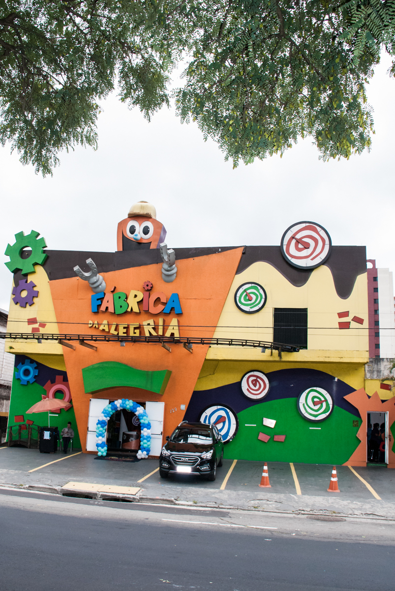 Buffet Fábrica da Alegria, Morumbi, São Paulo, aniversário de Beatriz e Miguel 8 anos, tema da festa Unicórnio e Futebol