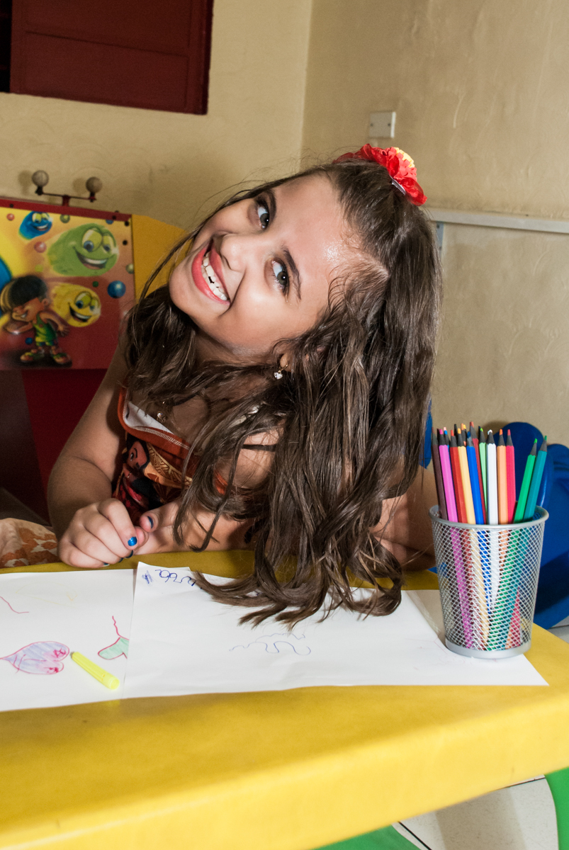 desenhos coloridos no Buffet Mundo da Lua Butantã, São Paulo, aniversaário de Maria Eduarda 7 anos, Buffet Mundo da Lua, Butantã, São Paulo