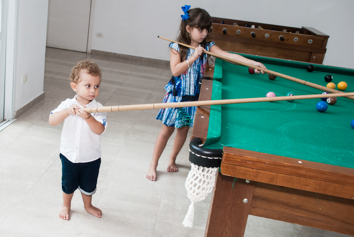 jogando sinuca no Condominio, Morumbi, São Paulo, tema da festa super wings