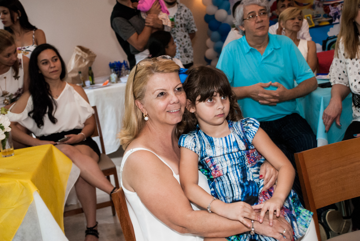 vovó também assiste a retrospectiva no Condominio, Morumbi, São Paulo, tema da festa super wings