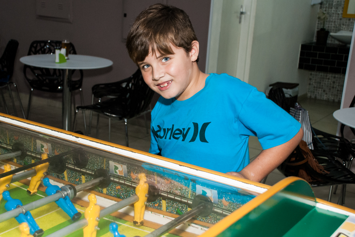 futebol divertido no Buffet Mega Boom, Santana, São Paulo, aniversário Théo 4 anos tema da festa Patrulha Canina