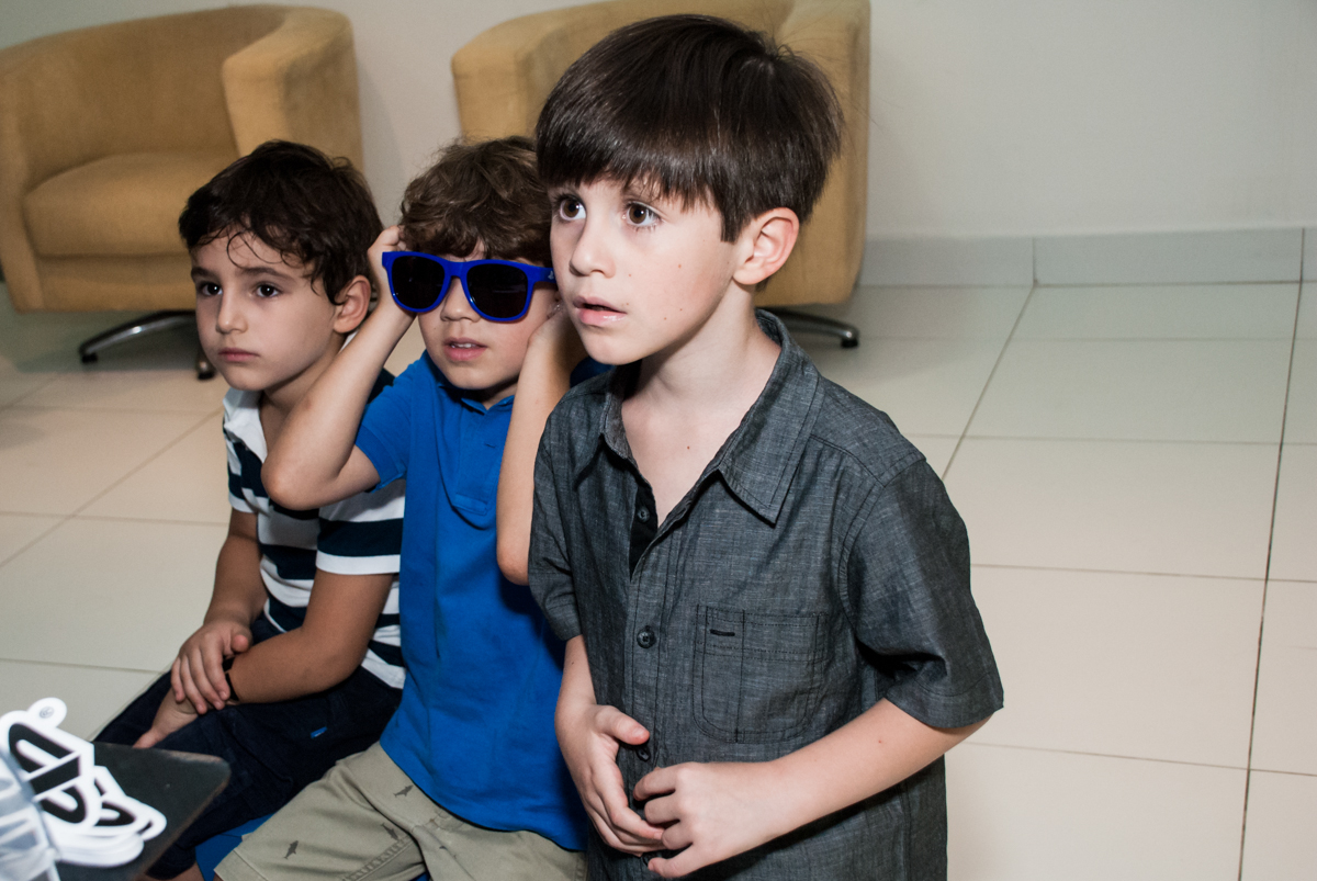 animação do védeo game no Buffet Boomerang, Cidade Jardim, São Paulo, aniversario de Lucas 6 anos, tema da festa, lego