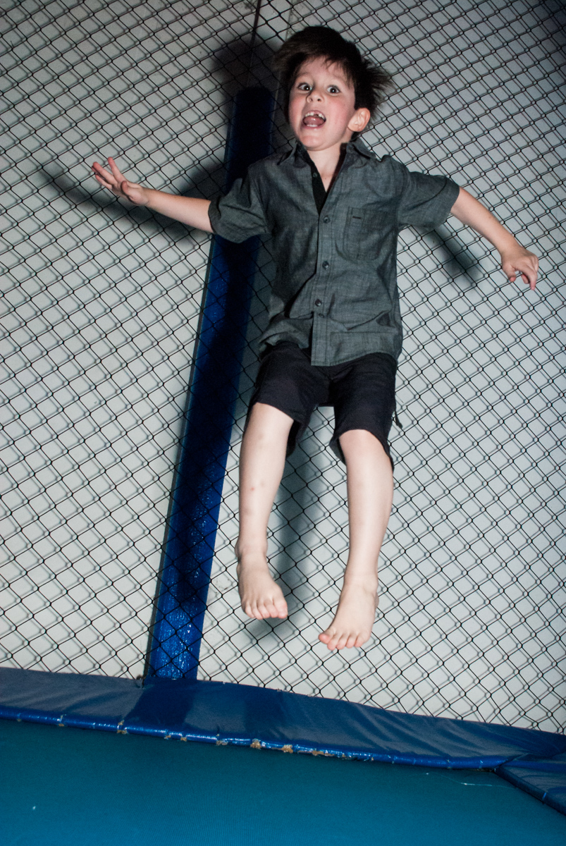 pula pula divertido no Buffet Boomerang, Cidade Jardim, São Paulo, aniversario de Lucas 6 anos, tema da festa, lego