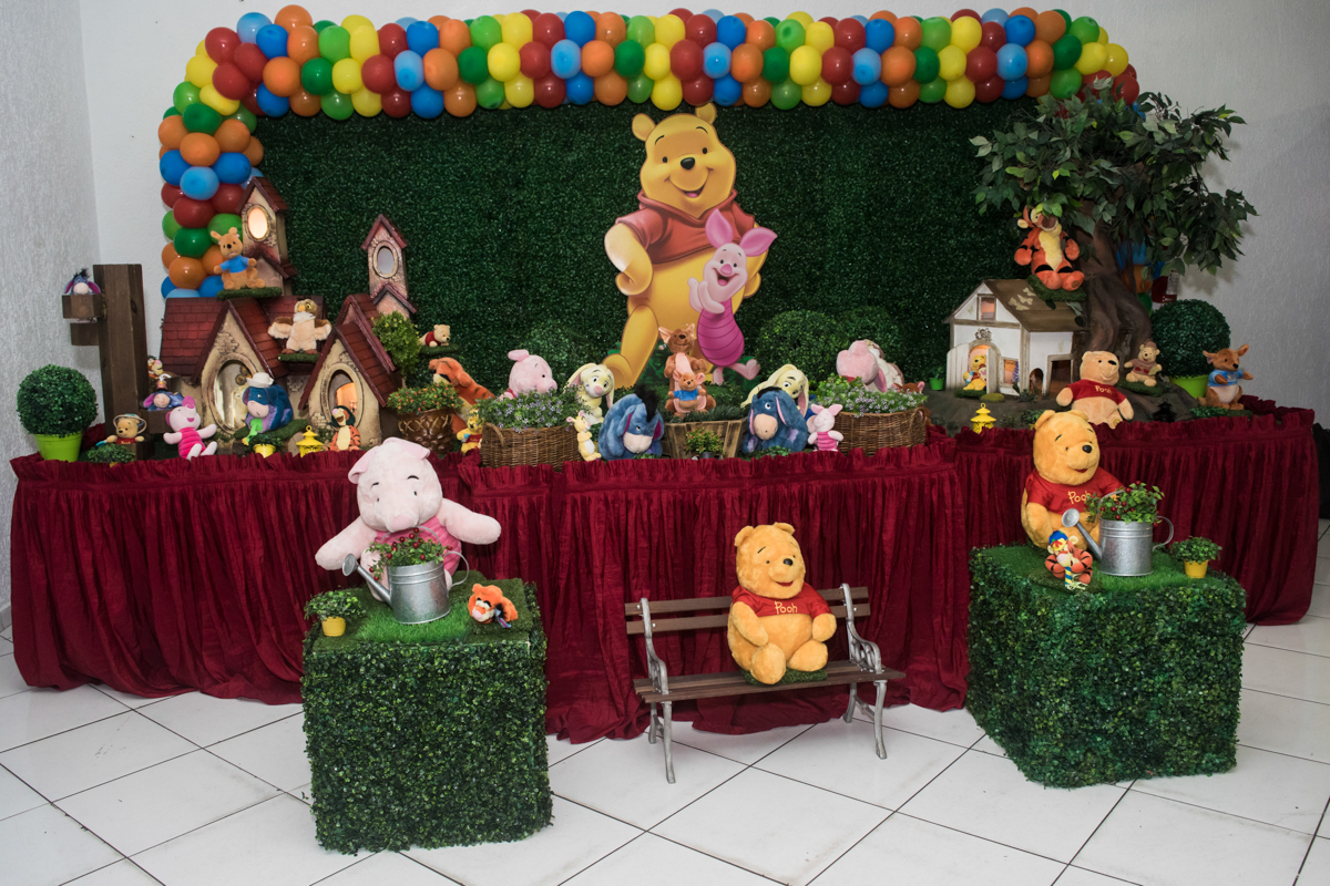 mesa temática da festa