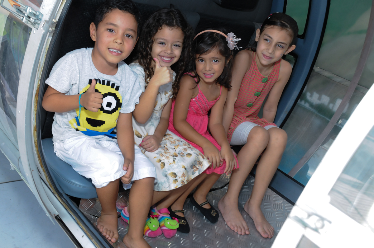 fotografia infantil, filmagem de festa infantil, foto e filmagem infantil, foto e vídeo de festa infantil, fotógrafo de festa infantil, fotógrafo de aniversário infantil, fotógrafo profissional infantil, fotógrafo