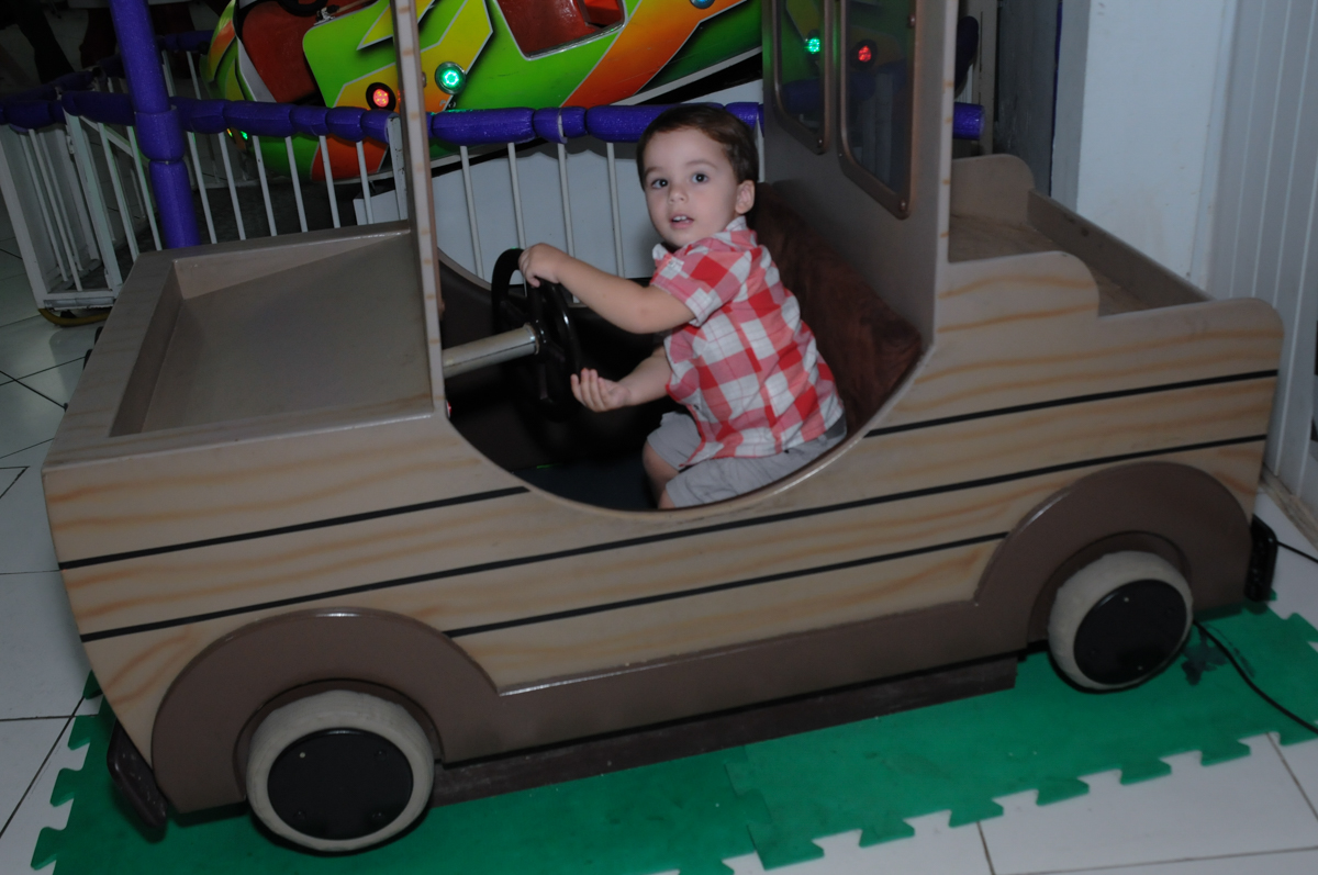 fotografia infantil, filmagem de festa infantil, foto e filmagem infantil, foto e vídeo de festa infantil, fotógrafo de festa infantil, fotógrafo de aniversário infantil, fotógrafo profissional infantil, fotógrafo