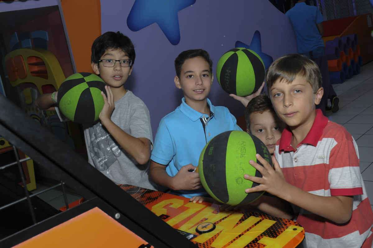 fotografia infantil, filmagem de festa infantil, foto e filmagem infantil, foto e vídeo de festa infantil, fotógrafo de festa infantil, fotógrafo de aniversário infantil, fotógrafo profissional infantil, fotógrafo