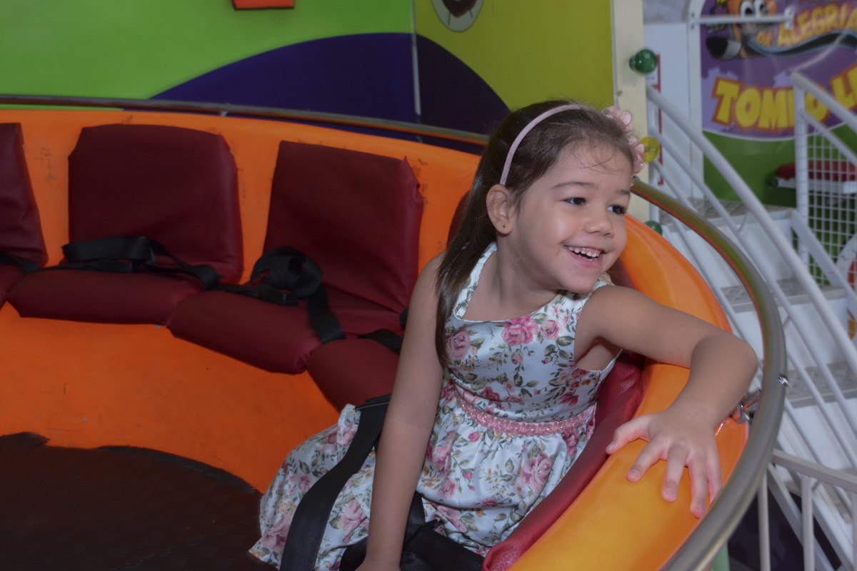 fotografia infantil, filmagem de festa infantil, foto e filmagem infantil, foto e vídeo de festa infantil, fotógrafo de festa infantil, fotógrafo de aniversário infantil, fotógrafo profissional infantil, fotógrafo