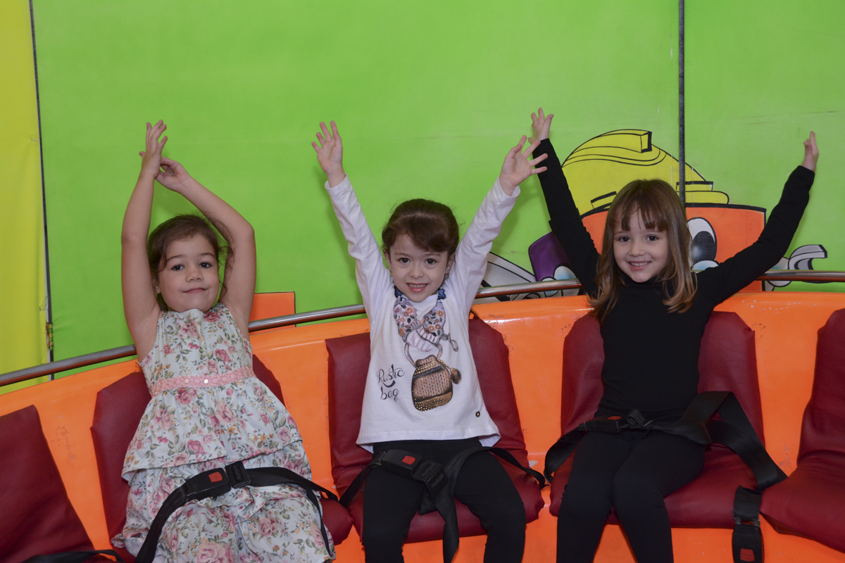 fotografia infantil, filmagem de festa infantil, foto e filmagem infantil, foto e vídeo de festa infantil, fotógrafo de festa infantil, fotógrafo de aniversário infantil, fotógrafo profissional infantil, fotógrafo