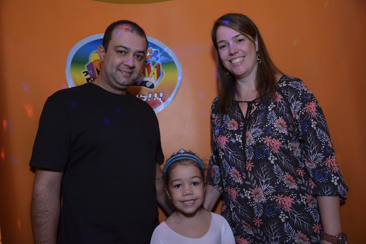 fotografia infantil, filmagem de festa infantil, foto e filmagem infantil, foto e vídeo de festa infantil, fotógrafo de festa infantil, fotógrafo de aniversário infantil, fotógrafo profissional infantil, fotógrafo