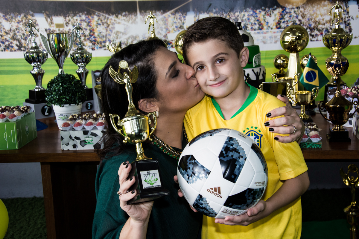 beijo carinhoso da mamãe