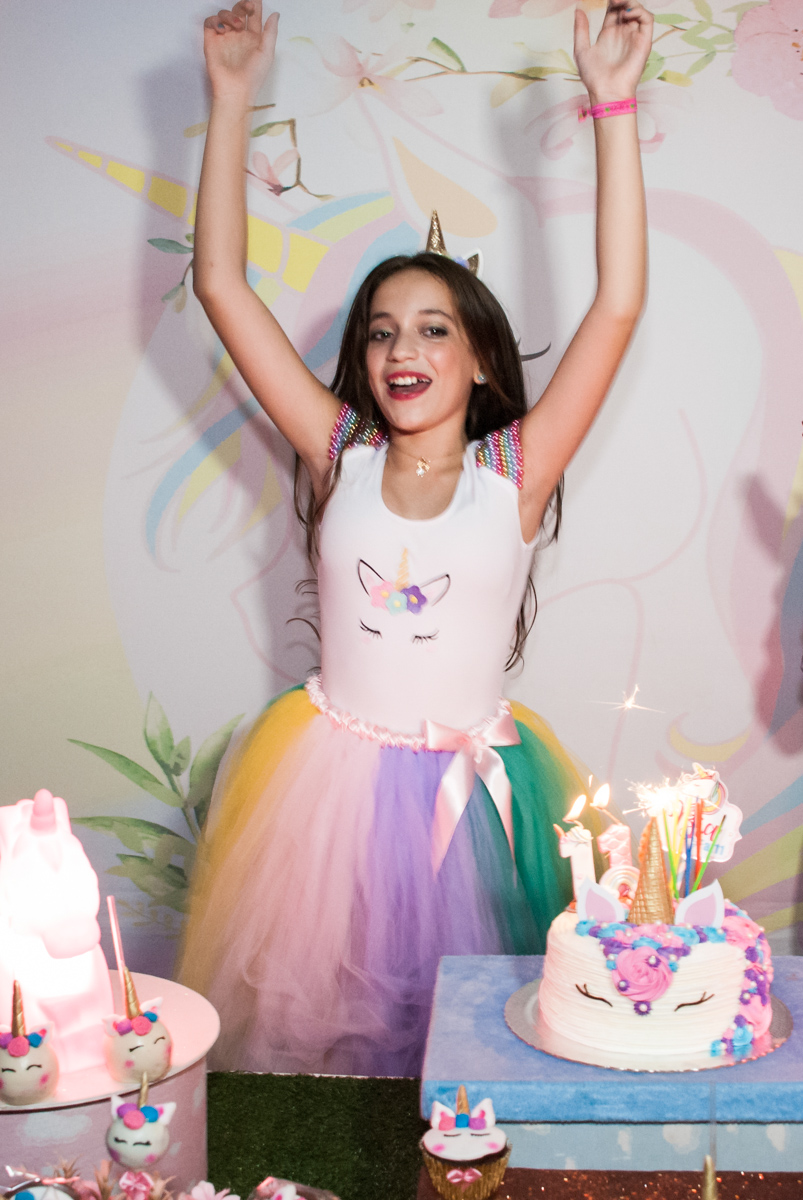 muita animação com o parabéns da Bianca