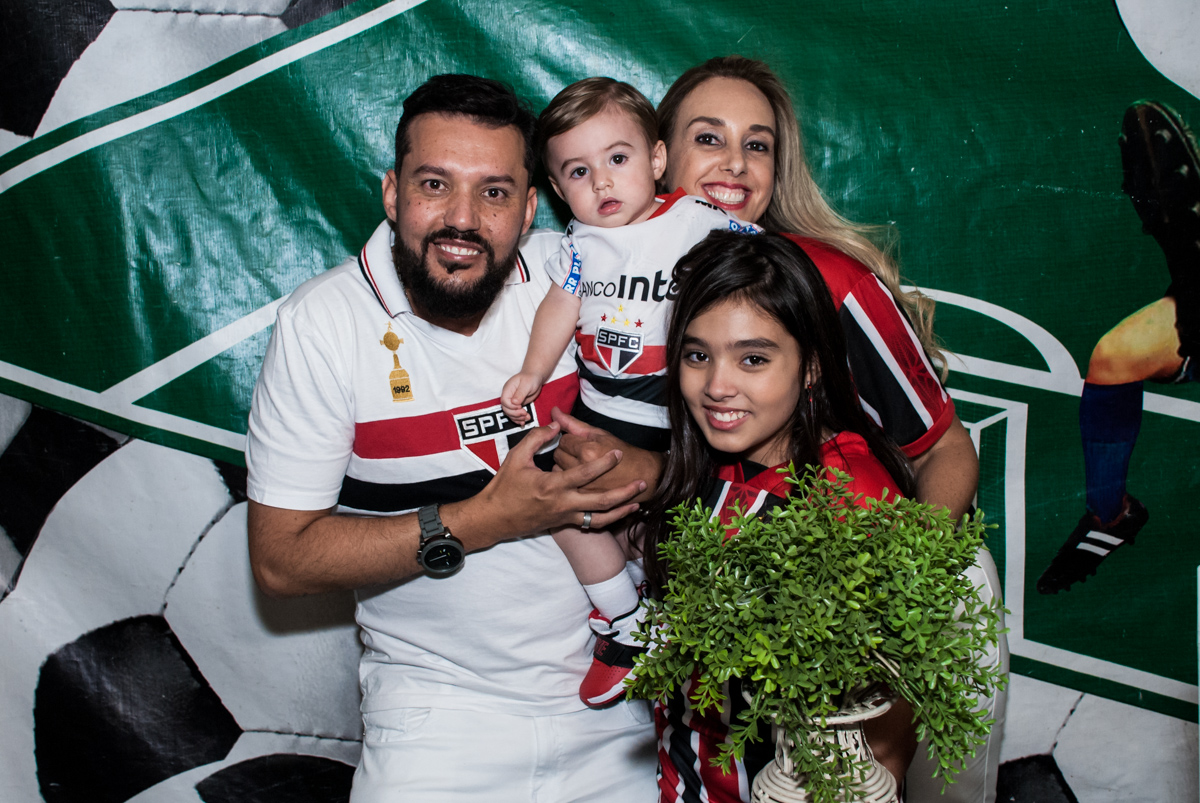 pose para a foto da família