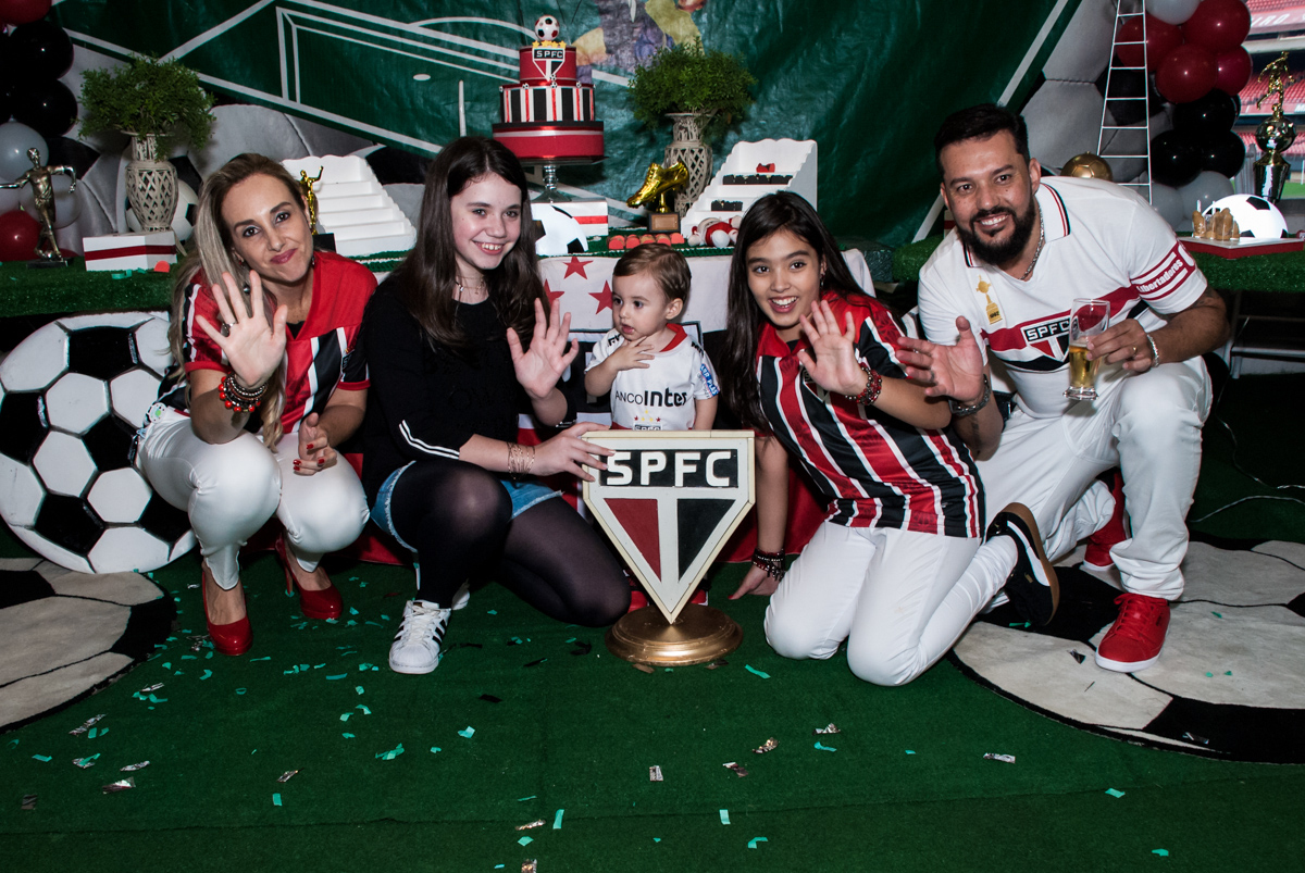 Final da festa no Buffet Fantastic World