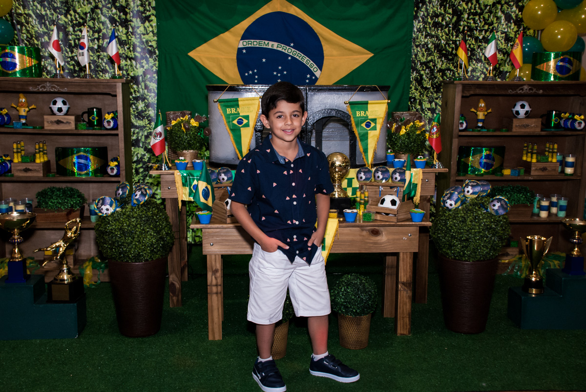 pose de galã para a foto