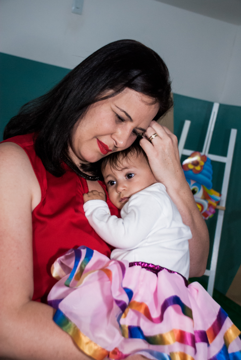 final da festa no colinho da  mamãe