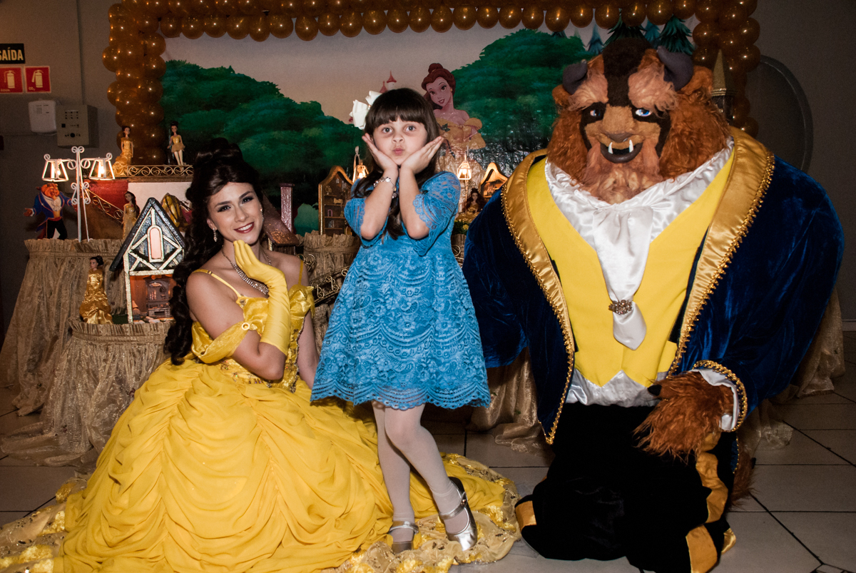 fotos com a Bela e a Fera