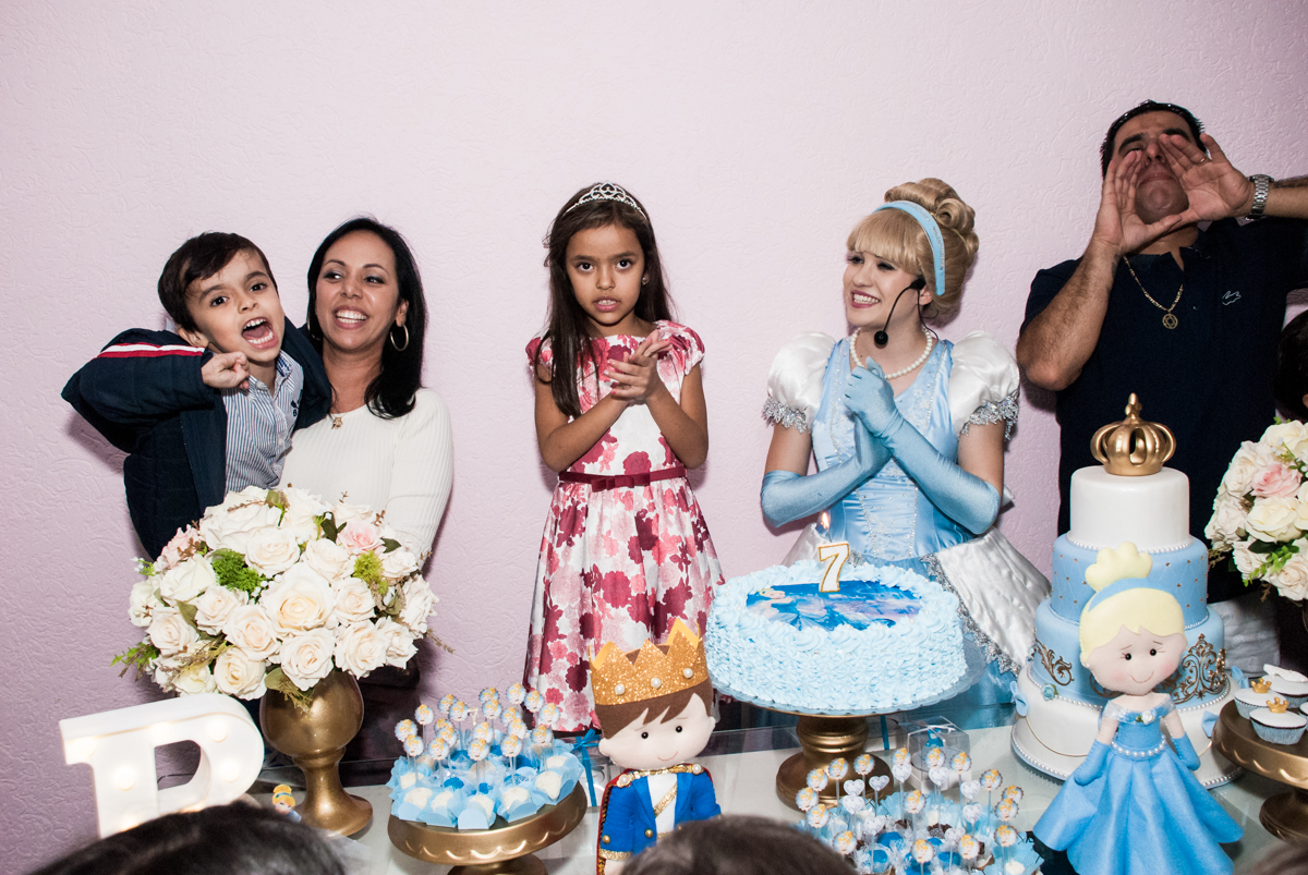 hora de cantar o parabéns