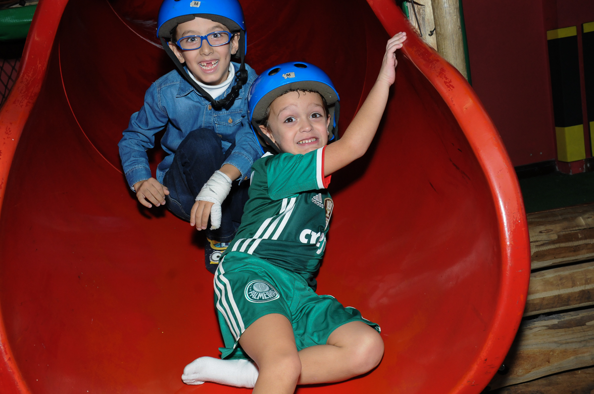 fotografia infantil, filmagem de festa infantil, foto e filmagem infantil, foto e vídeo de festa infantil, fotógrafo de festa infantil, fotógrafo de aniversário infantil, fotógrafo profissional infantil, fotógrafo