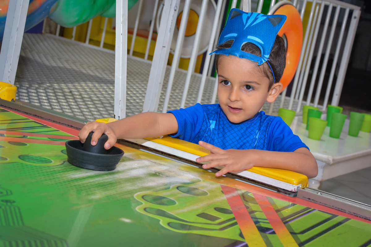jogo no futebol de mesa