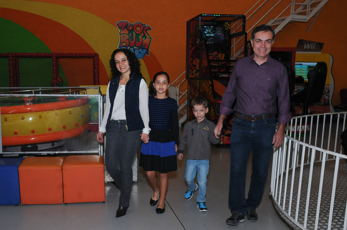 fotografia infantil, filmagem de festa infantil, foto e filmagem infantil, foto e vídeo de festa infantil, fotógrafo de festa infantil, fotógrafo de aniversário infantil, fotógrafo profissional infantil, fotógrafo