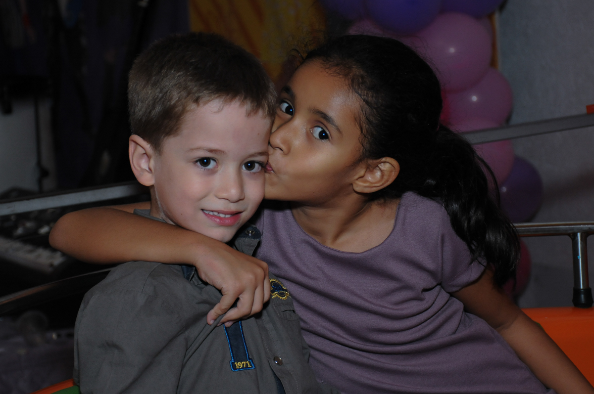 fotografia infantil, filmagem de festa infantil, foto e filmagem infantil, foto e vídeo de festa infantil, fotógrafo de festa infantil, fotógrafo de aniversário infantil, fotógrafo profissional infantil, fotógrafo