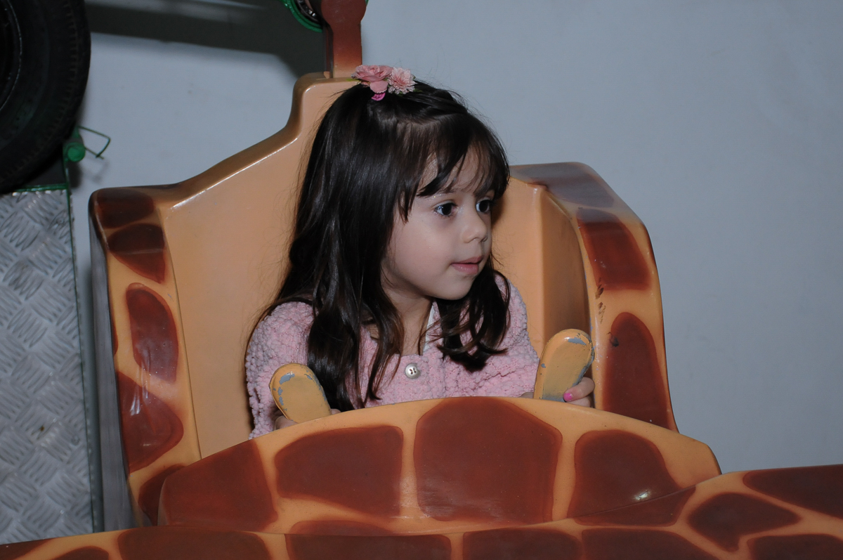 fotografia infantil, filmagem de festa infantil, foto e filmagem infantil, foto e vídeo de festa infantil, fotógrafo de festa infantil, fotógrafo de aniversário infantil, fotógrafo profissional infantil, fotógrafo