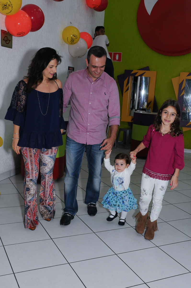 fotografia infantil, filmagem de festa infantil, foto e filmagem infantil, foto e vídeo de festa infantil, fotógrafo de festa infantil, fotógrafo de aniversário infantil, fotógrafo profissional infantil, fotógrafo