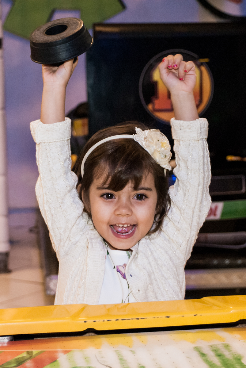 vitoria no futebol com muitos gols