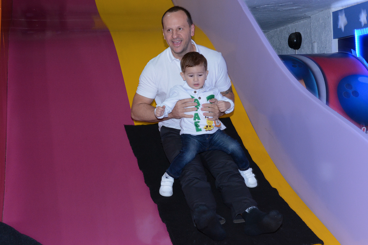 fotografia infantil, filmagem de festa infantil, foto e filmagem infantil, foto e vídeo de festa infantil, fotógrafo de festa infantil, fotógrafo de aniversário infantil, fotógrafo profissional infantil, fotógrafo