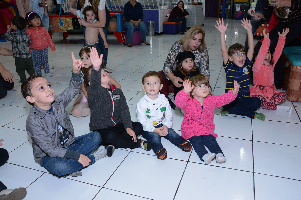 fotografia infantil, filmagem de festa infantil, foto e filmagem infantil, foto e vídeo de festa infantil, fotógrafo de festa infantil, fotógrafo de aniversário infantil, fotógrafo profissional infantil, fotógrafo